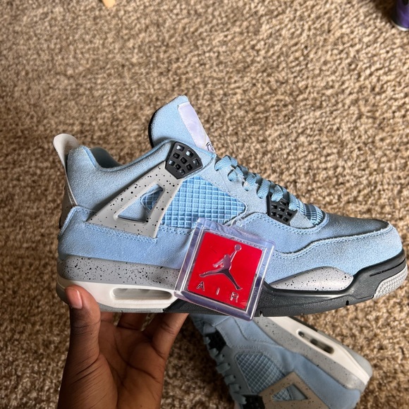Air Jordan 4 Retro - Picture 2 of 5
